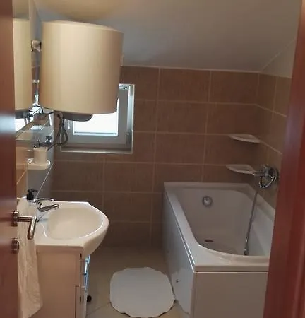 Niko Apartment *